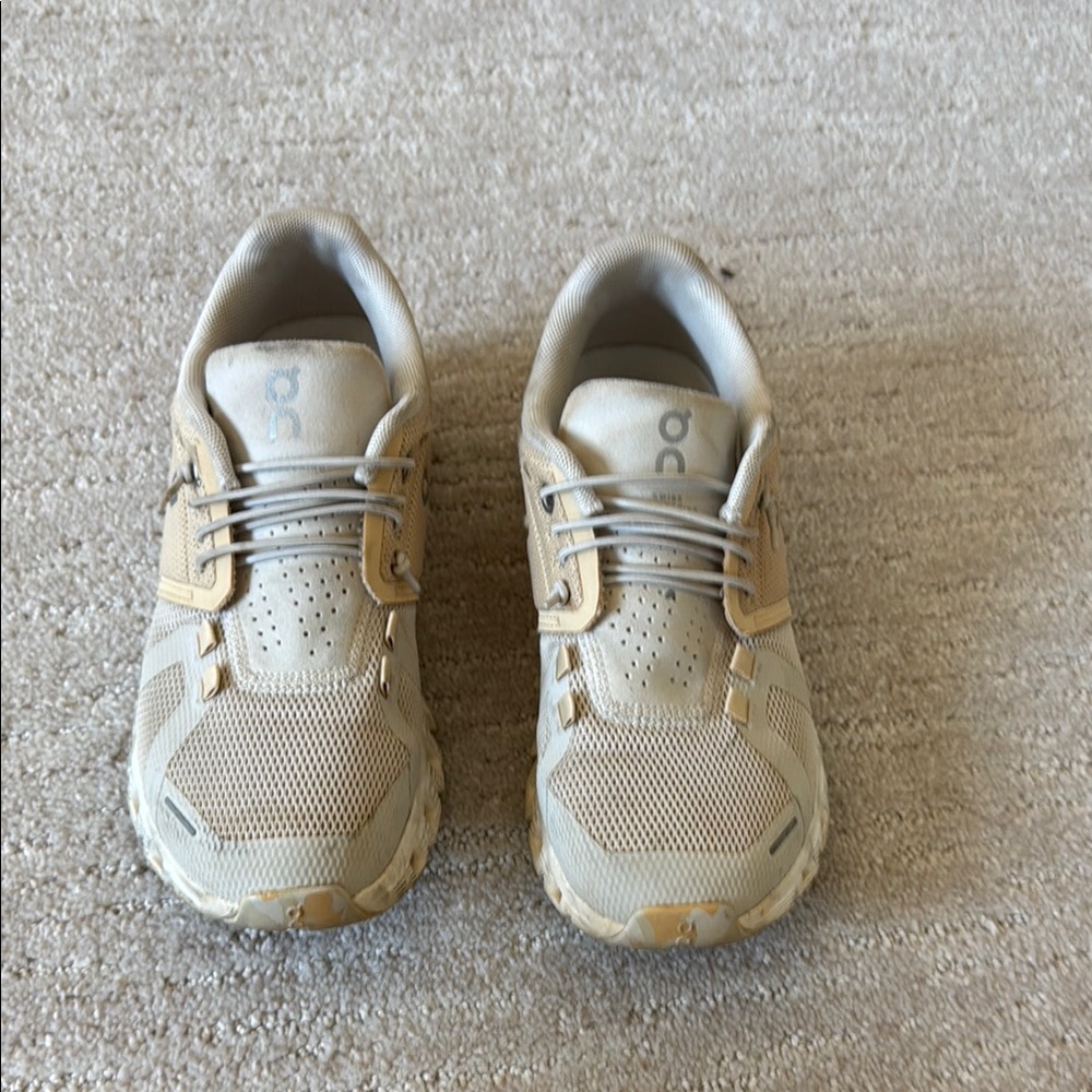 On Running Beige/Tan Mesh Athletic Sneakers